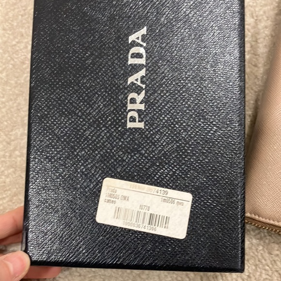 PRADA Saffiano long Wallet - Picture 10 of 15
